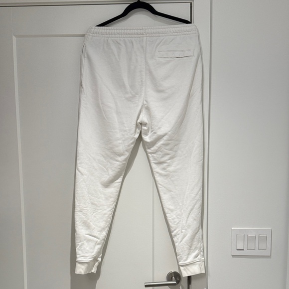 NEW Nike White Graphic Sweatpants - Picture 4 of 4
